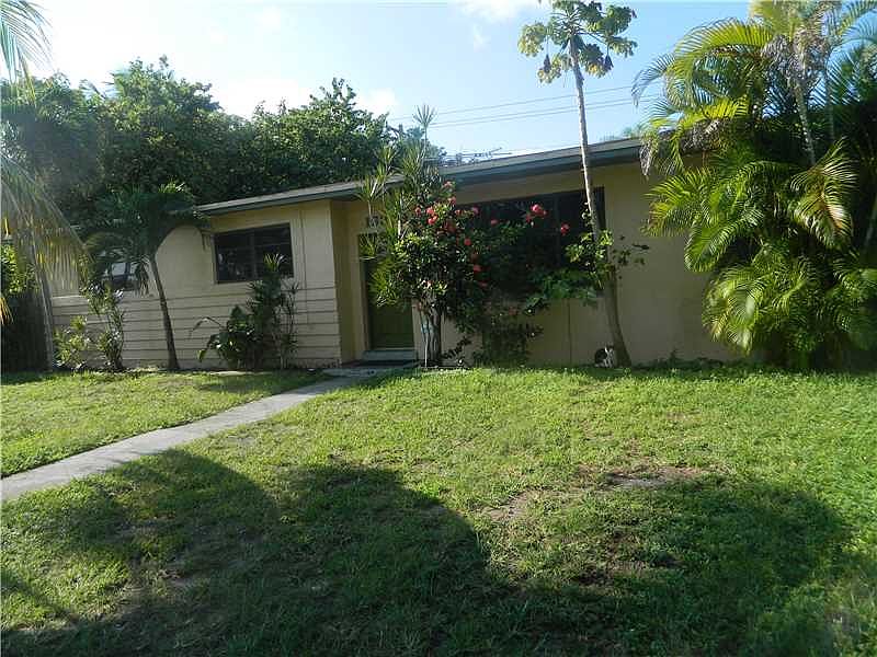 2nd image of 19300 Franjo Rd