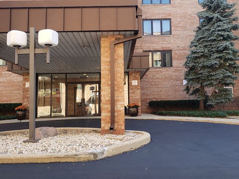 905 Center St Des Plaines, IL, 60016 Apartments for Rent Zillow