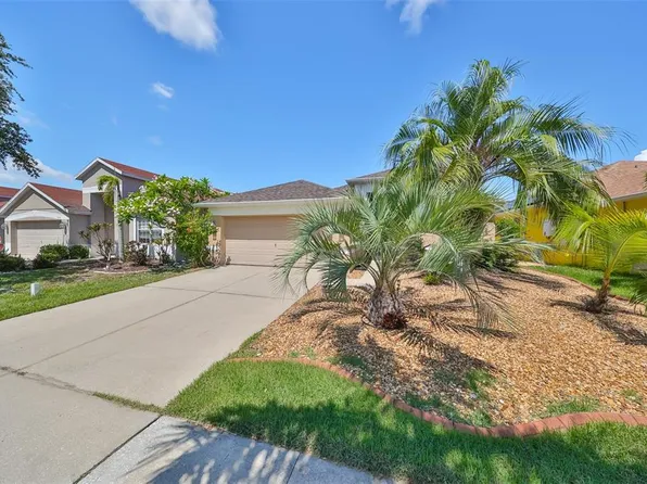 5041 Clover Mist Dr, Apollo Beach, FL 33572