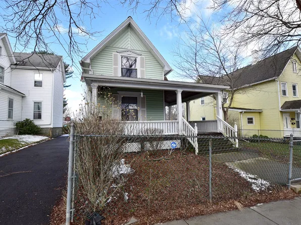 8 Carlton St, Binghamton, NY 13903