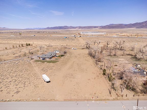 3rd image of 1260 Mesa Dr