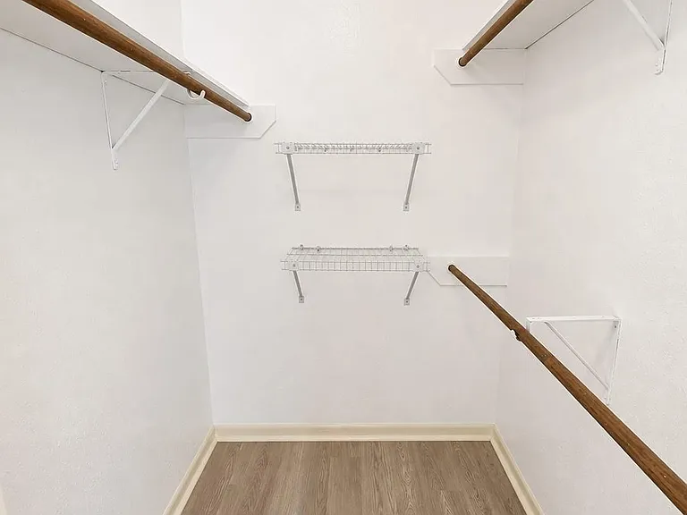 3102 E Heatherock Cir — Photo 11