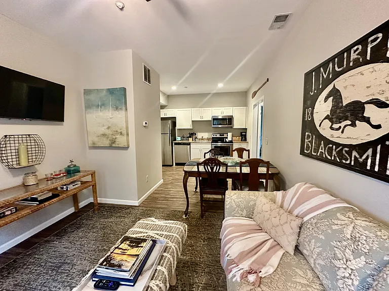 36 Promenade St #202 — Photo 3