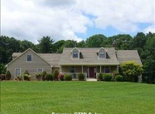 18 Brookfield Dr, Ellington, CT 06029