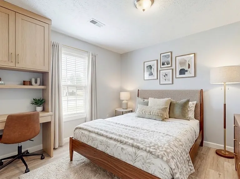 904 Bexley Dr — Photo 5