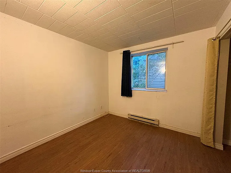 3044 Sandwich St #202 — Photo 13