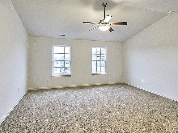 4th image of 332 N Great White Way