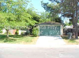6585 Demuth Cir, Sacramento, CA 95842