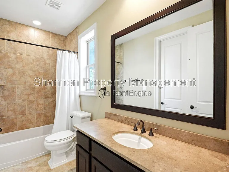 1652 Norfolk St #B — Photo 43