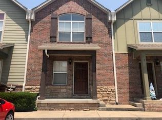 2009 Karrington Rdg, Johnson, AR 72762