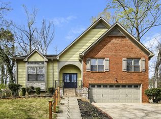 1218 Raleigh Way, Lawrenceville, GA 30043