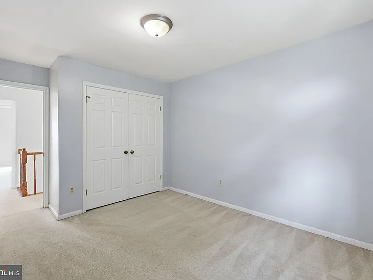 6012 Crown Royal Cir — Photo 14
