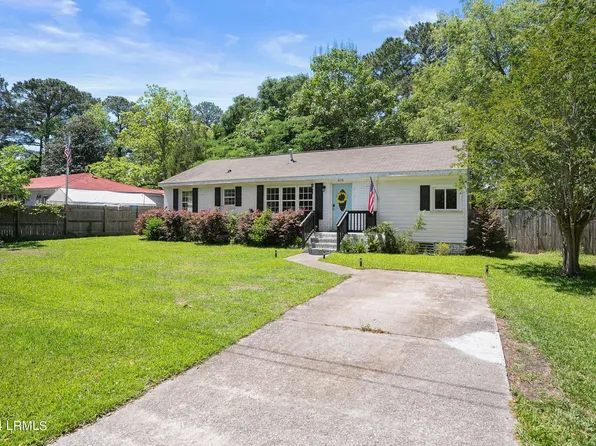 818 Paul Dr, Beaufort, SC 29902