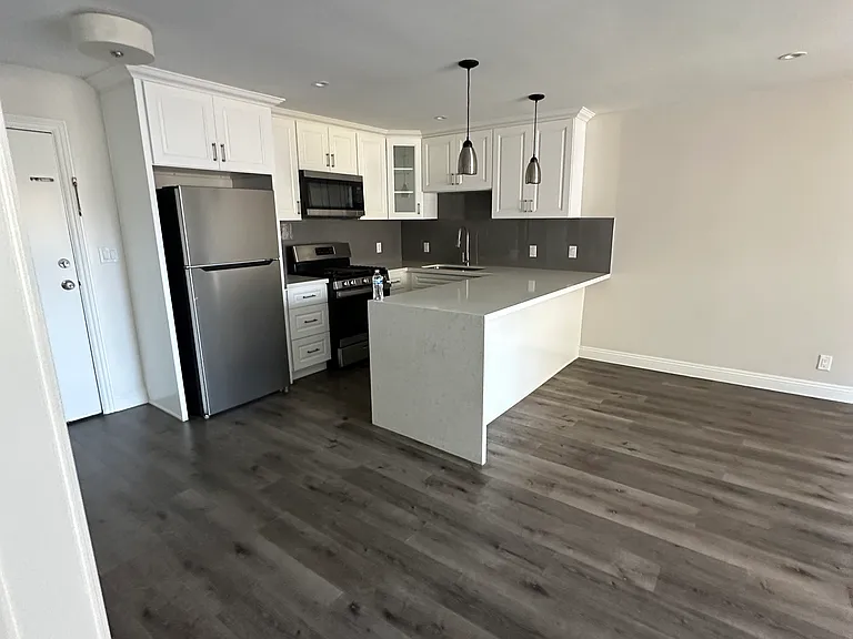 160 S Occidental Blvd #1 — Photo 10