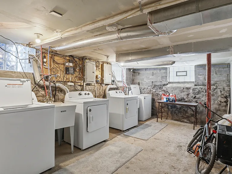 220 Cedarwood Ter #220 — Photo 15