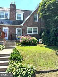 249 N Linden Ave, Upper Darby, PA, 19082