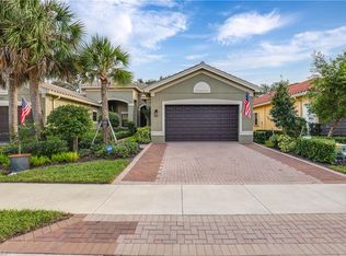 13435 Silktail Dr, Naples, FL 34109
