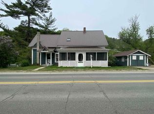 336 S Main St, Landaff, NH 03585