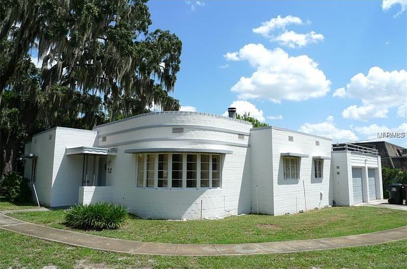 2nd image of 324 Desoto Cir