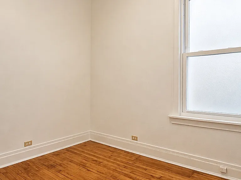 3637 W Fullerton Ave #2 — Photo 12