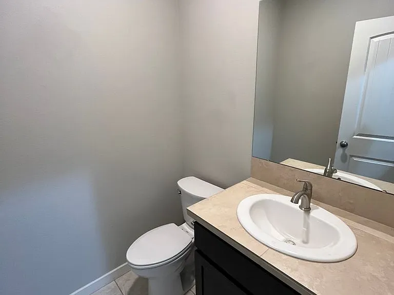 63159 NE De Haviland St — Photo 7