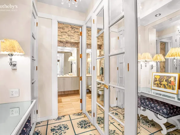 15 West 53rd Street image 11 of 14