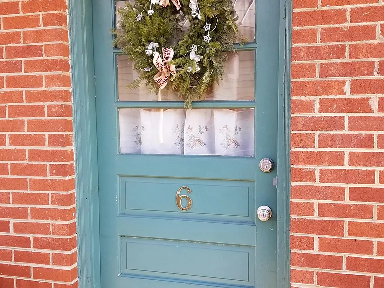 321 W Main St — Photo 1