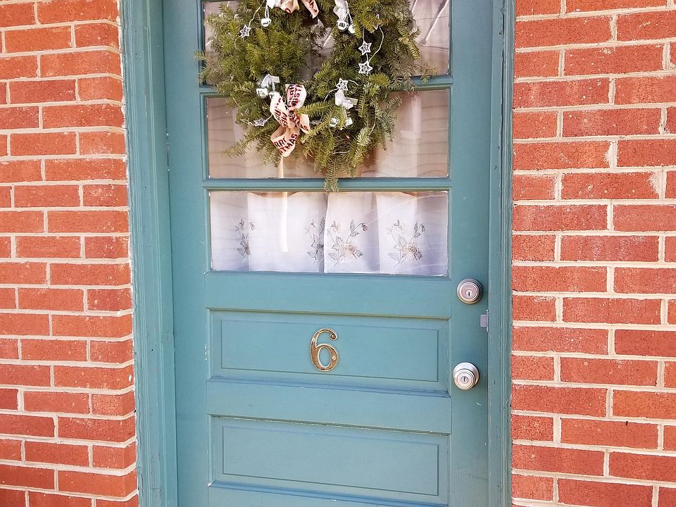 1st image of 321 W Main St #11003260