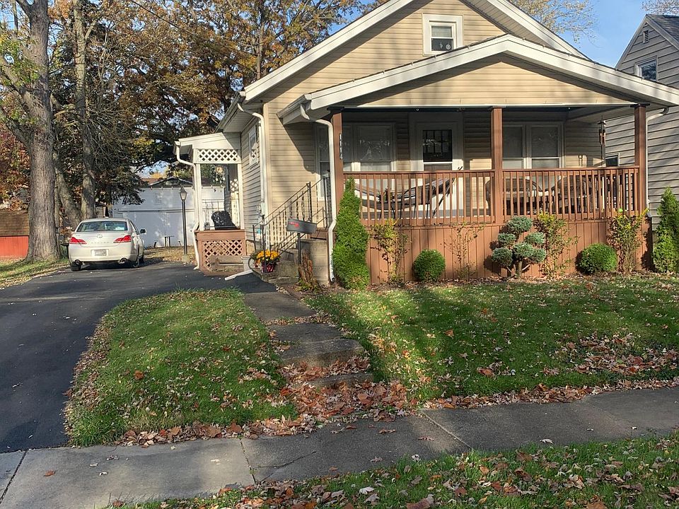 1st image of 1114 Francis Ave SE