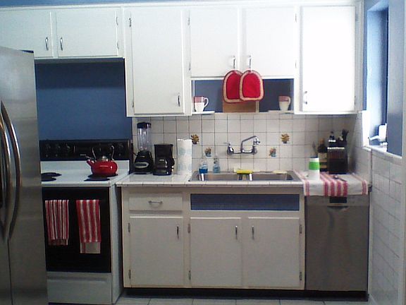 5th image of 804 SW 18th Ct