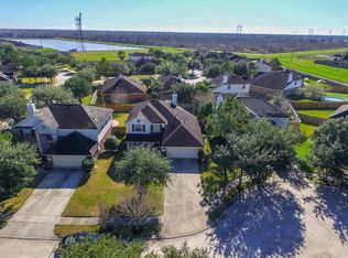 5603 Lilywood Ct, Rosharon, TX 77583