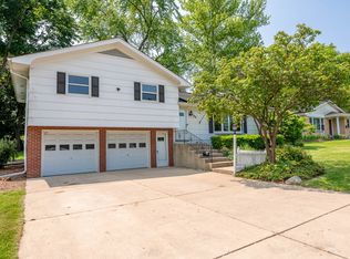 408 E Fabyan Pkwy, Batavia, IL