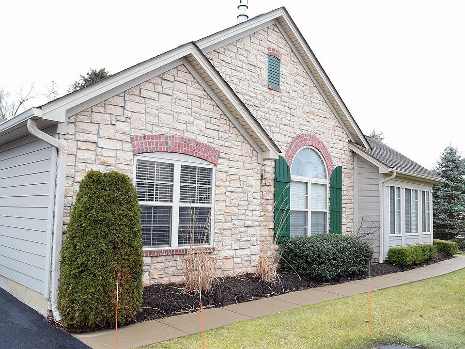 1st image of 104 River Glen Dr NE