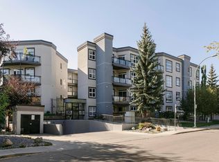 Parkside Court (Q Mary Pa), Edmonton, AB T5H 0S2
