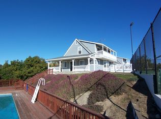 31749-51 Rocking Horse Rd, Escondido, CA 92026