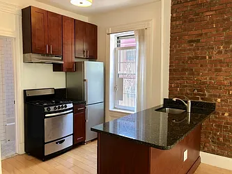 Rented by LJ Sloane Management