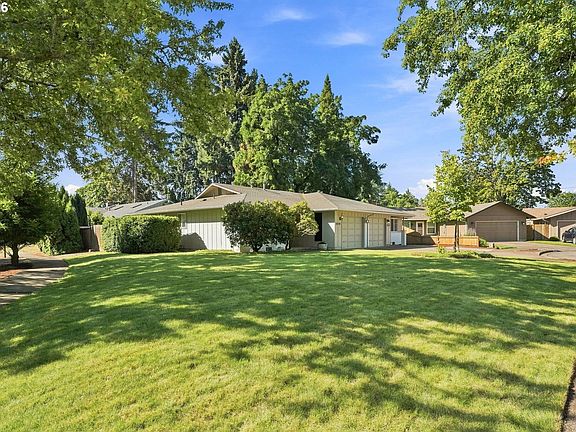 3rd image of 2730 Cheryl St
