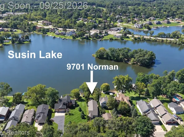 9701 Norman Rd, Clarkston, MI 48348