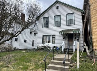 713 Crescent Ave, Ellwood city, PA 16117