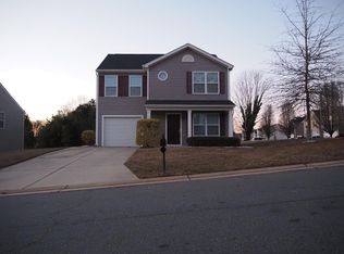 581 Salem Springs Dr, Winston Salem, NC 27107