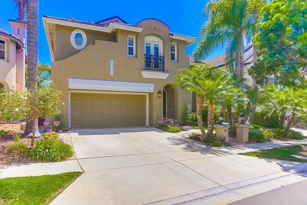3 bed, 2.5 bath, 2578 sqft, $6,700 — Photo 3