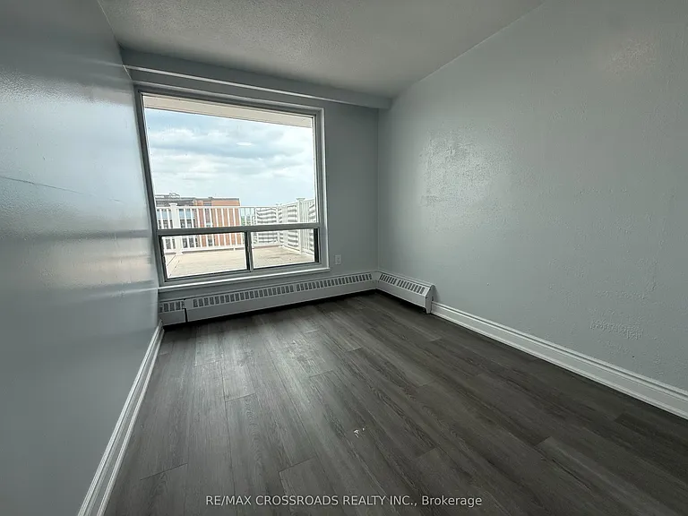 363 Lakeshore Rd E #804 — Photo 9