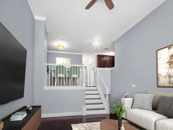 392 Kingston Ct, West New York, NJ 07093