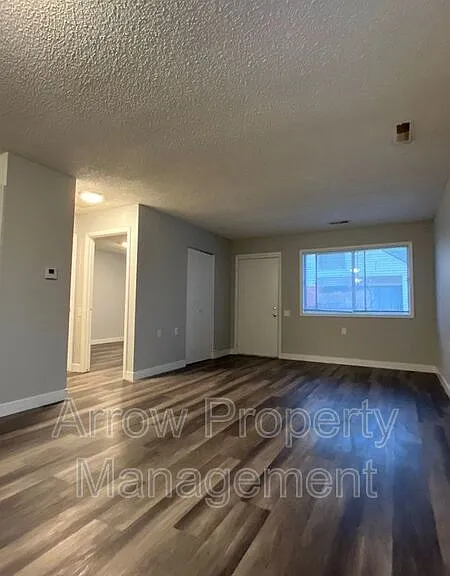 11141 N 137th St #51 — Photo 4