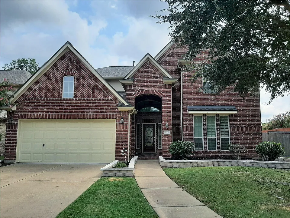 6002 Mangrove Falls Ct