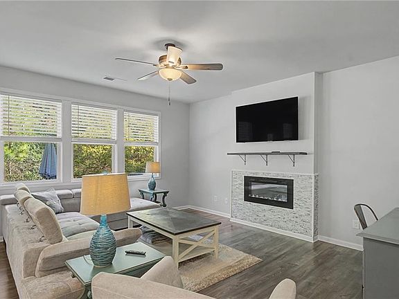 5th image of 147 Millers Ln