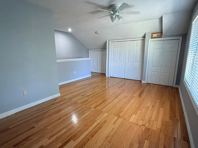 Bedroom 3 (master)