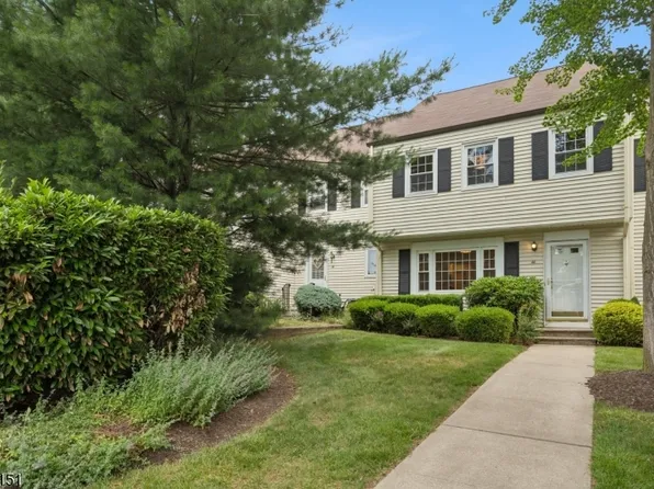 46 Pembroke Dr, Mendham Boro, NJ 07945