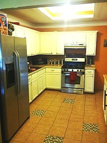 4th image of 2430 Amelia Ave