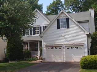 11 Larsen Ct, Bridgewater, NJ 08807